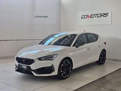 Bianco Usata 2022 Cupra Leon VZ Tre volumi | 29.900 € (Molto cara)