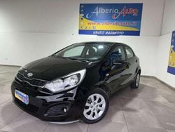 Nero Usata 2013 Kia Rio Active Tre volumi | 6290 € (Buon prezzo)