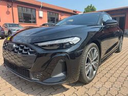 Nero Nuova 2025 Audi A5 S-Line Station wagon | 55.900 € (Molto cara)