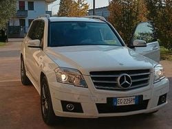 Bianco Usata 2011 Mercedes 260 Tre volumi | 8000 €