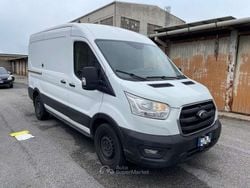 Bianco pastello Usata 2021 Ford Transit Trend Tre volumi | 9900 € (Super prezzo)