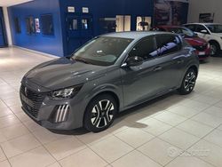 Grigio Nuova 2025 Peugeot 208 Allure Due volumi | 23.500 € (Molto cara)