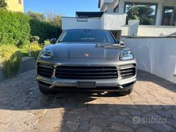 Grigio Usata 2018 Porsche Cayenne SUV | 50.000 € (Cara)