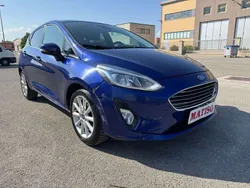 Blu Usata 2017 Ford Fiesta Vignale Due volumi | 3990 € (Super prezzo)