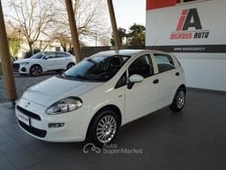 Bianco Usata 2015 Fiat Punto Young Tre volumi | 5900 € (Buon prezzo)