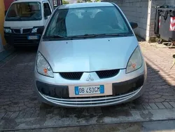 Usata 2006 Mitsubishi Colt Due volumi | 700 € (Ottimo prezzo)