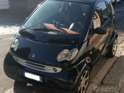 Usata 2005 Smart ForTwo Coupé Due volumi | 1700 € (Buon prezzo)