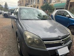 Usata 2006 Opel Astra Tre volumi | 1600 € (Buon prezzo)