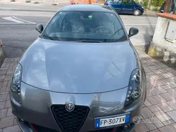 Usata 2018 Alfa Romeo Giulietta Due volumi | 11.500 € (Buon prezzo)