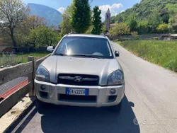 Usata 2010 Hyundai Tucson SUV | 2200 € (Cara)