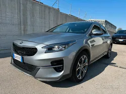 Grigio Usata 2019 Kia XCeed Style SUV | 10.000 € (Buon prezzo)