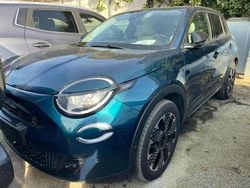 Vari colori Usata 2024 Fiat 600 La Prima Tre volumi | 19.900 € (Super prezzo)