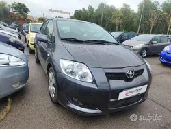 Usata 2008 Toyota Auris Tre volumi | 5990 €