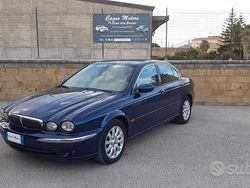 Blu Usata 2003 Jaguar X-type Executive Tre volumi | 5900 € (Buon prezzo)