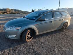 Grigio Usata 2007 Ford Mondeo Tre volumi | 4000 € (Molto cara)