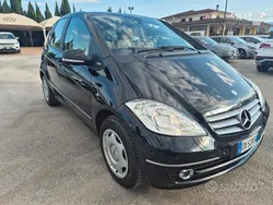 Usata 2009 Mercedes A170 Avantgarde Tre volumi | 5900 € (Molto cara)