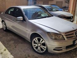 Argento Usata 2010 Mercedes C220 Tre volumi | 6000 € (Buon prezzo)