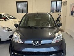 Grigio Usata 2007 Peugeot 107 Due volumi | 3950 € (Buon prezzo)
