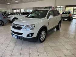 Bianco Usata 2011 Opel Antara Cosmo SUV | 6800 € (Ottimo prezzo)