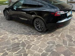 Usata 2023 Tesla Model 3 Tre volumi | 33.400 € (Ottimo prezzo)