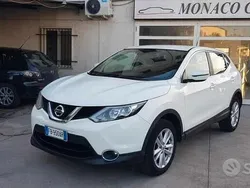 Bianco Usata 2015 Nissan Qashqai Acenta SUV | 9900 € (Buon prezzo)