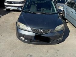 Grigio Usata 2005 Mazda 2 Active Monovolume | 1300 € (Super prezzo)