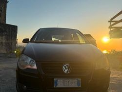 Nero Usata 2007 VW Polo Due volumi | 2500 € (Buon prezzo)