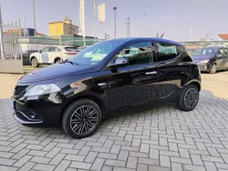 Nero Usata 2020 Lancia Ypsilon Gold Due volumi | 10.200 € (Buon prezzo)