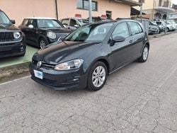 Gray Usata 2017 VW Golf Comfortline Tre volumi | 14.900 € (Molto cara)