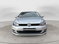 Grigio Usata 2017 VW Golf VII Highline Tre volumi | 14.450 € (Buon prezzo)