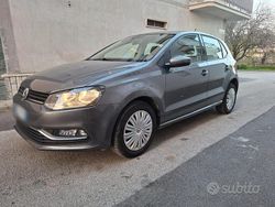 Grigio Usata 2017 VW Polo Trendline Tre volumi | 9750 € (Buon prezzo)