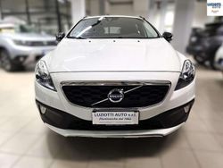 Bianco Usata 2016 Volvo V40 CC Station wagon | 11.990 € (Buon prezzo)