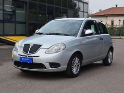 Argento Usata 2010 Lancia Ypsilon Due volumi | 2400 € (Ottimo prezzo)