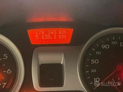 Blu Usata 2007 Renault Clio II LE Tre volumi | 1450 € (Ottimo prezzo)