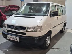 Bianco Usata 2002 VW Caravelle Monovolume | 7900 €