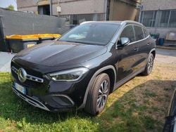 Usata 2021 Mercedes GLA200 Premium SUV | 33.000 € (Buon prezzo)