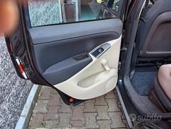 Usata 2006 Lancia Musa Monovolume | 1000 €