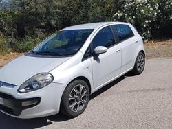 Grigio Usata 2011 Fiat Punto Evo Dynamic Due volumi | 3800 € (Cara)