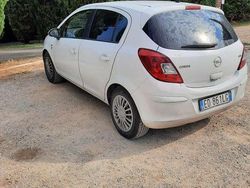 Usata 2008 Opel Corsa Cosmo Tre volumi | 1000 € (Ottimo prezzo)