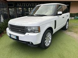 Bianco pastello Usata 2011 Land Rover Range Rover Vogue SUV | 19.000 € (Buon prezzo)