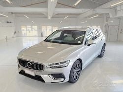 Bianco Usata 2020 Volvo V60 Inscription Station wagon | 21.650 € (Ottimo prezzo)