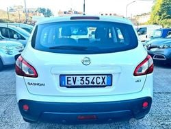 Bianco Usata 2014 Nissan Qashqai Tekna SUV | 8999 € (Buon prezzo)