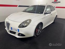 Bianco Usata 2011 Alfa Romeo Giulietta Quadrifoglio Verde Tre volumi | 6490 € (Super prezzo)