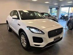 Bianco Usata 2019 Jaguar E-Pace SE SUV | 26.900 € (Buon prezzo)