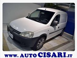 Bianco Usata 2012 Opel Combo Furgone | 2000 €