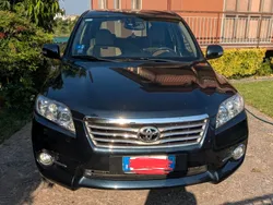 Usata 2011 Toyota RAV4 SUV | 7000 € (Ottimo prezzo)