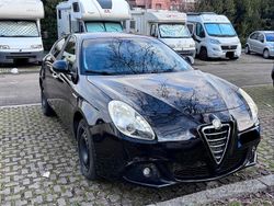 Nero Usata 2013 Alfa Romeo Giulietta Distinctive Tre volumi | 6500 € (Ottimo prezzo)