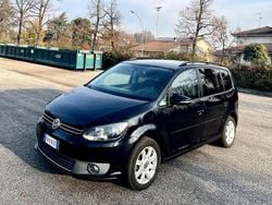 Nero Usata 2012 VW Touran Comfortline Monovolume | 7700 € (Ottimo prezzo)