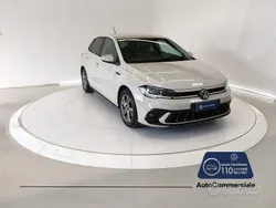Beige Usata 2022 VW Polo R-line Tre volumi | 20.200 € (Buon prezzo)