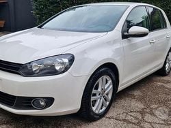 Bianco Usata 2013 VW Golf Highline Tre volumi | 6650 € (Ottimo prezzo)